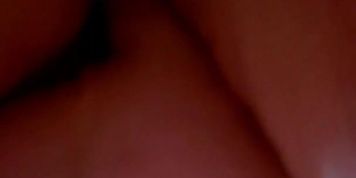 Bbw wife pissing on my phone and hands.   Trying to get the right angle