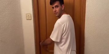 heterosexual se deja follar por dinero - Seba Terry