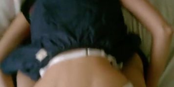 Flaca mexicana de perrita con tanga blanca