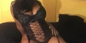 Wh@t h@ppened 2 thi$  &cent;hi&cent;k (Layla Monroe)