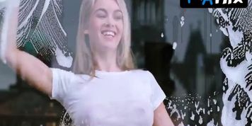 Katie Downes Sexy Scene  in Deuce Bigalow: European Gigolo