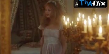 Arielle Dombasle Sexy Scene  in El Baile De San Juan