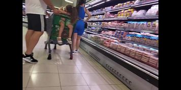 candid fat ass blue leggings