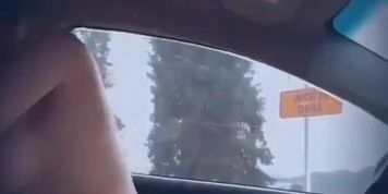 Indian girl fucking in car cabin