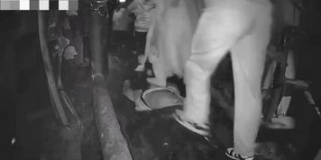Human carpet trample in haunted house