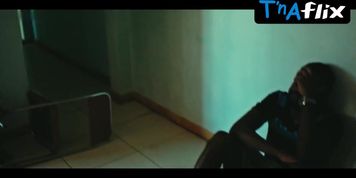 Samira Carvalho Sexy Scene  in Tungstenio