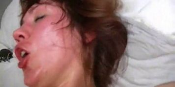 Russian MILF suck finger