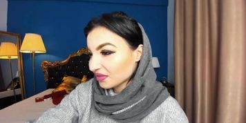 hot Arabian cutie with a nice booty CB