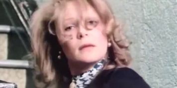 Retro porn trailer shows a typical sex party