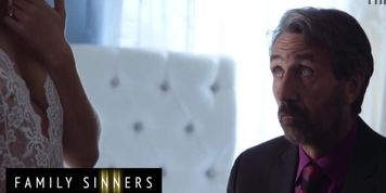 Stepdad Fucks Stepdaughter Rough Before Wedding - Steve Holmes & Paige Owens Doggy Style