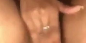 Wet pussy play