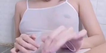 minichu big dildo orgasm