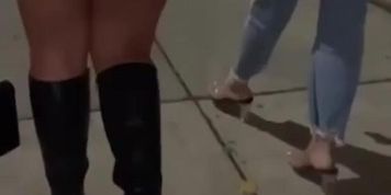 Skirt lift, nice ass