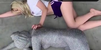 Aleyna Tilki Sexy Scene  in Aleyna Tilki Instagram Posts Until Early 2025