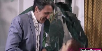 Sexy Annabell Peaks loves to suck and old big cock (Steve Holmes)