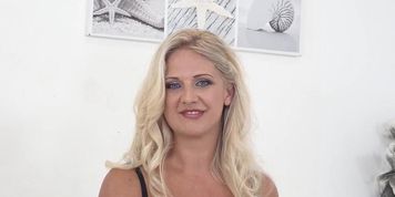 Legalporno Caroline De Jaie casting with big black dick KS092
