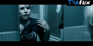 Kristen Bell Sexy Scene  in Pulse
