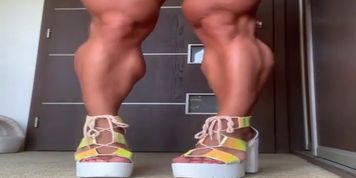 How do you like my new shoes and top? :P