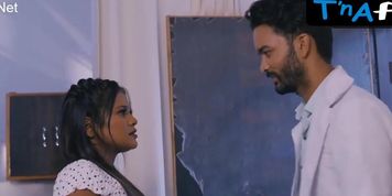 Shyna Khatri Sexy Scene  in Bijli