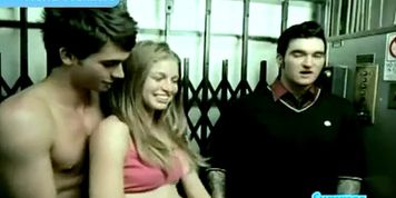 Heide Lindgren Underwear Scene  in It'S Not Your Fault