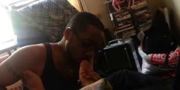 Online hook up for foot worship