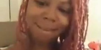 Big booty ebony farting
