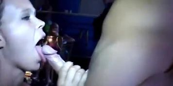 BlowJob in a night club