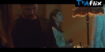 Soumaya Ahouaoui Lesbian Scene  in Faithfully Yours (Elise Schaap)
