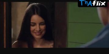 Julia Hernandez Fortunato Sexy Scene  in El Rio