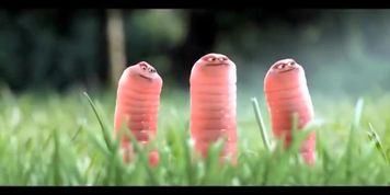 Funny worm cartoon