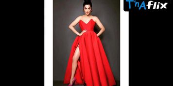 Shruti Haasan Sexy Scene  in Shruti Haasan Hot Sexy Bold January June 2019