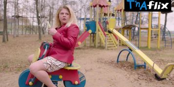 Valentina Mazunina Sexy Scene  in Ivan'Ko