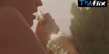 Elisabeth Shue Breasts Scene  in Leaving Las Vegas