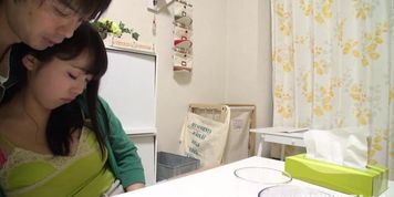 Sleeping Kana Suzuki