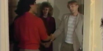 Tight Squeeze (USA 1986) (Melissa Melendez, Renee Tiffany)