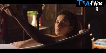 Mariya Kurdenevich Butt Scene  in Karamora