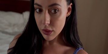 Teen stepsister fucks with her stepbro instead of her boyfriend (Whitney Wright)