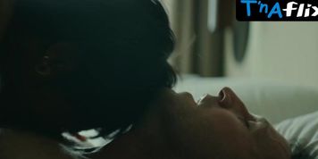 Anna Sise Butt Scene  in Doktrinen