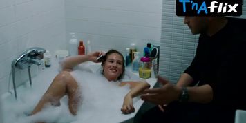 Zofia Wichlacz Sexy Scene  in Lekarze