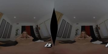 Gorgeous blond massage VR