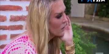 Bethenny Frankel Bikini Scene  in The Real Housewives Of New York City