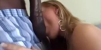 Mandingo's cougar Katie Ray