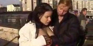 Piss: Lesbian mouthpissing at a public trainstation