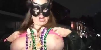 Mardi Gras T&A 2005 1