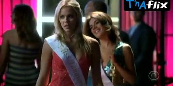 Robin Sydney Sexy Scene  in Csi: Crime Scene Investigation
