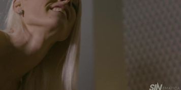 Blanche Bradburry Caged Raw Slut In Heat