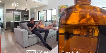 Spyfam Step Sister Spied On In The Shower (Bella Rose, Quinton James)