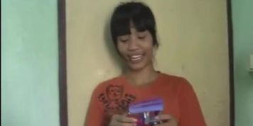Asian girl gets a fabulous orgasm