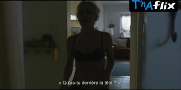 Mariloup Wolfe Underwear Scene  in Sur-Vie