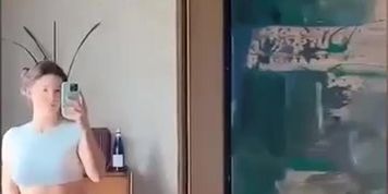 KittyPlays ass